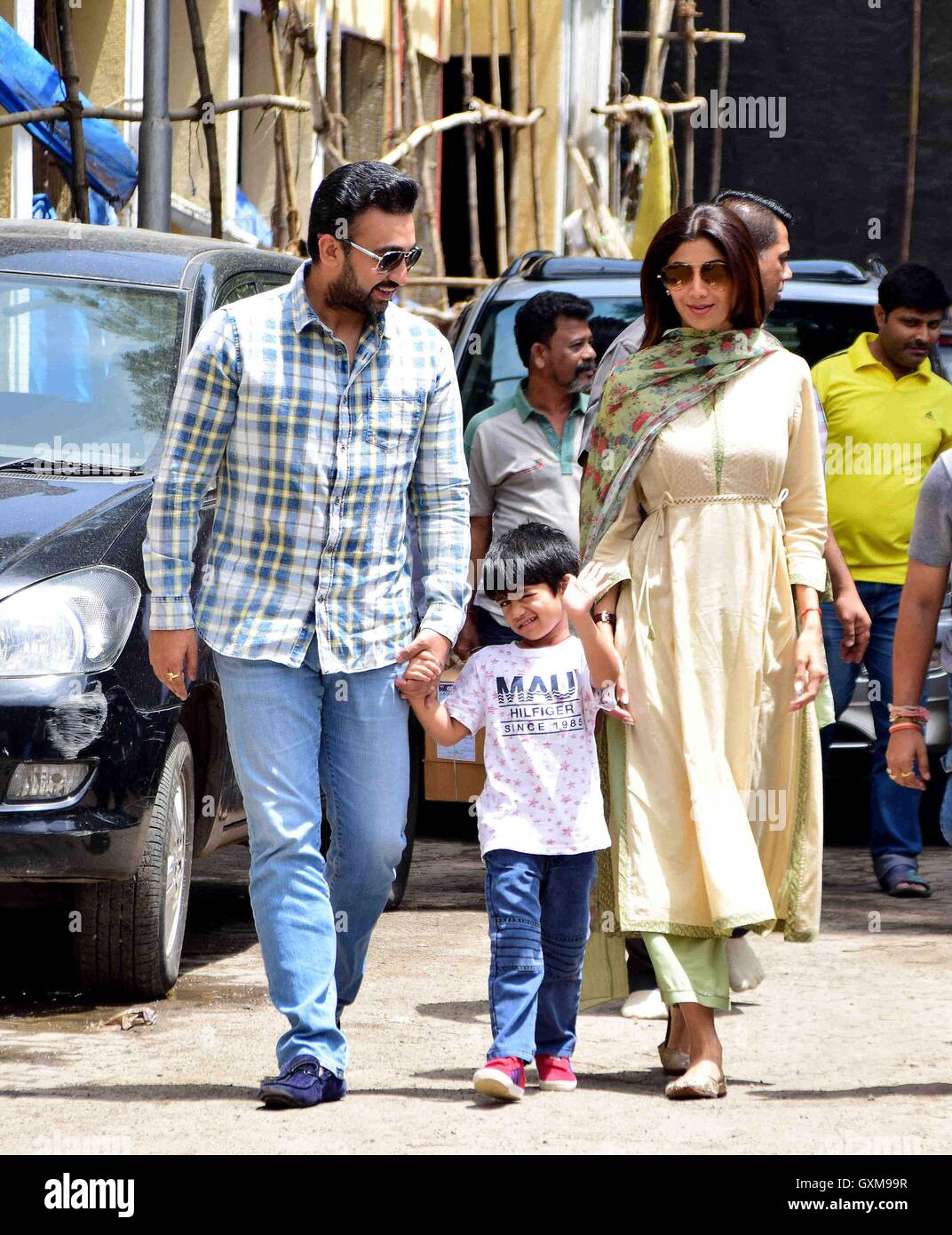 Actriz de Bollywood Shilpa Shetty Raj Kundra Viaan Murtikar Santosh