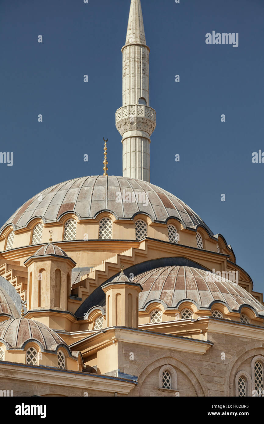 Imagen de la mezquita de cúpula. Manavgat, Turquía. Foto de stock