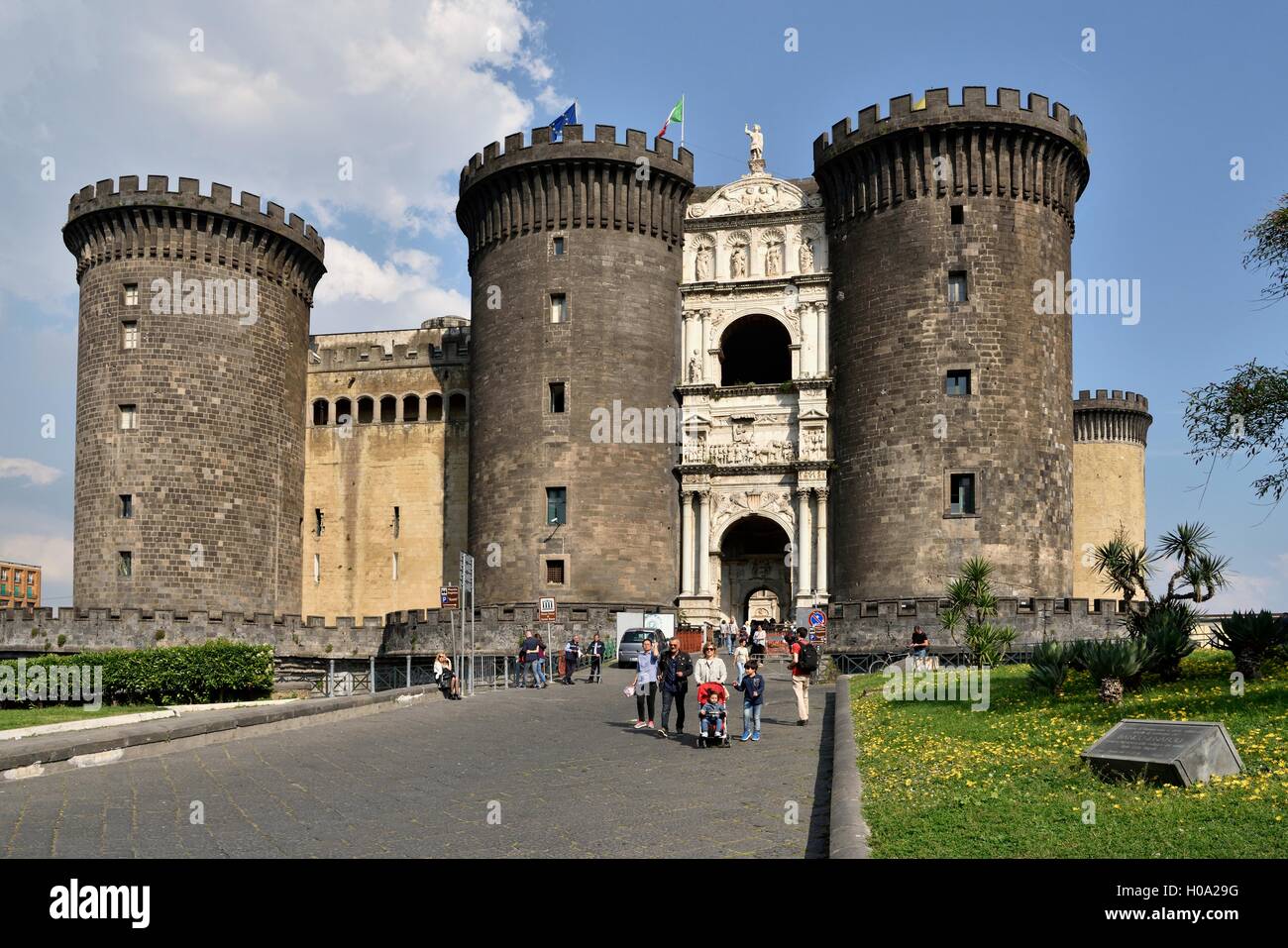 El Castel Nuovo, Nápoles, Campania, Italia Foto de stock