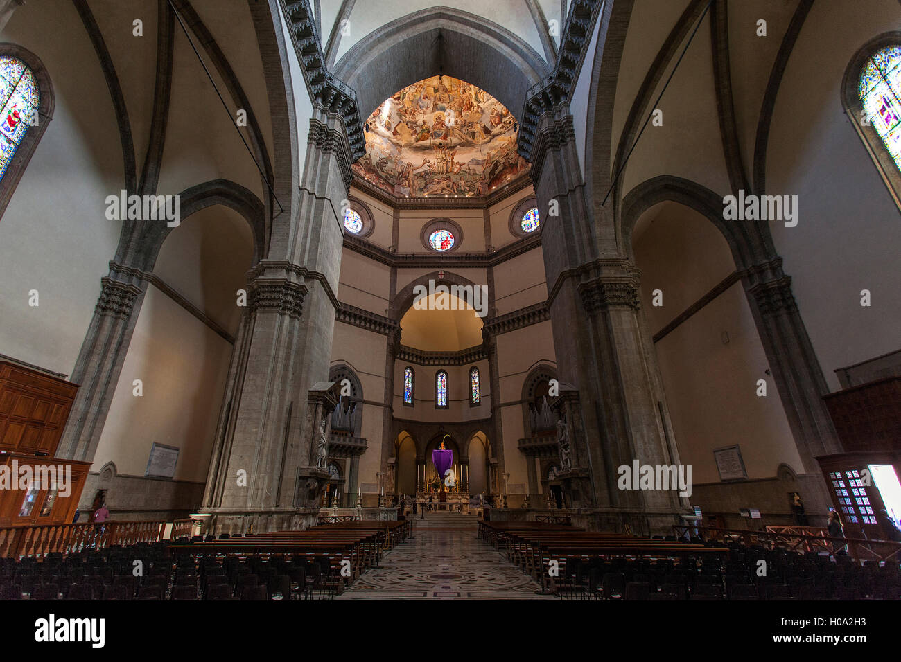 La Catedral de Santa Maria del Fiore, del Interior, de Florencia, Toscana, Italia Foto de stock