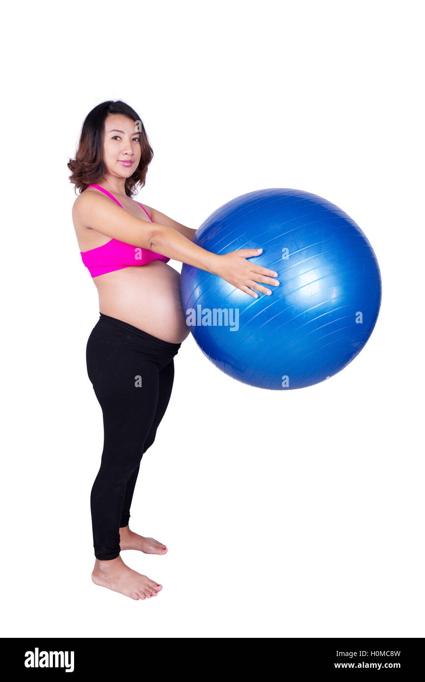 Embarazada con pelota fotos de stock, imágenes de Embarazada con pelota sin  royalties