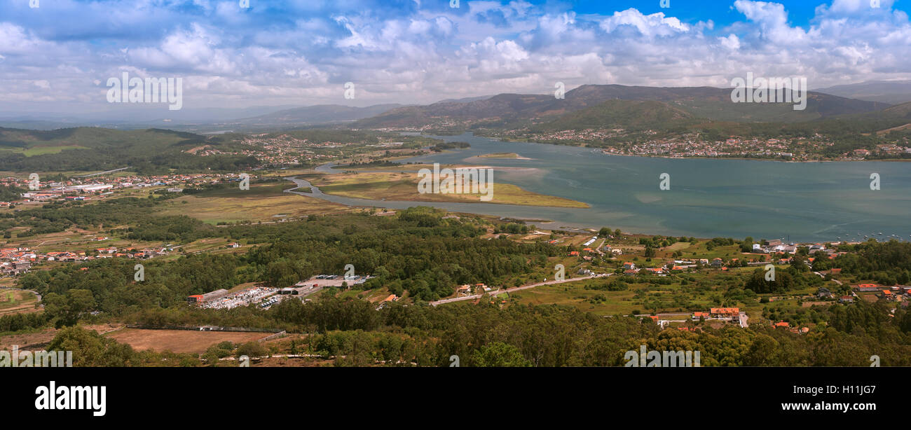 Bajo Miño región - river, La Guardia, Pontevedra, en la región de Galicia, España, Portugal (a la derecha), Europa Foto de stock