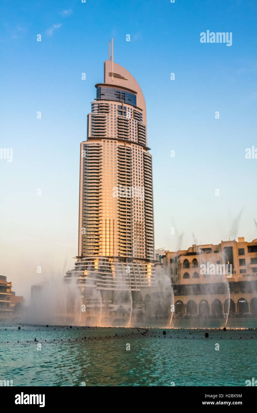 Dubai Fountain mostrar Foto de stock