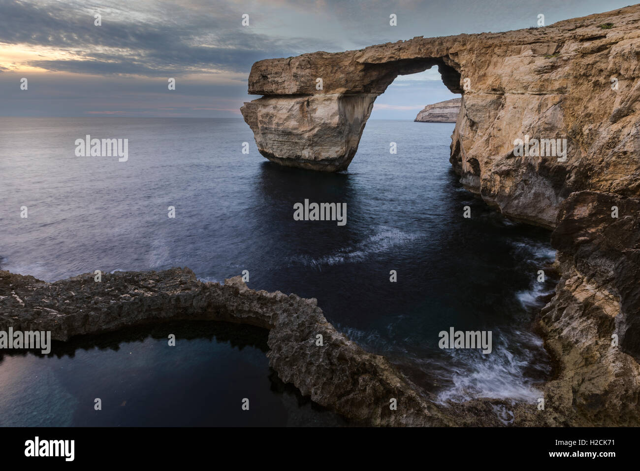 Ventana azul, en Gozo, Malta Foto de stock