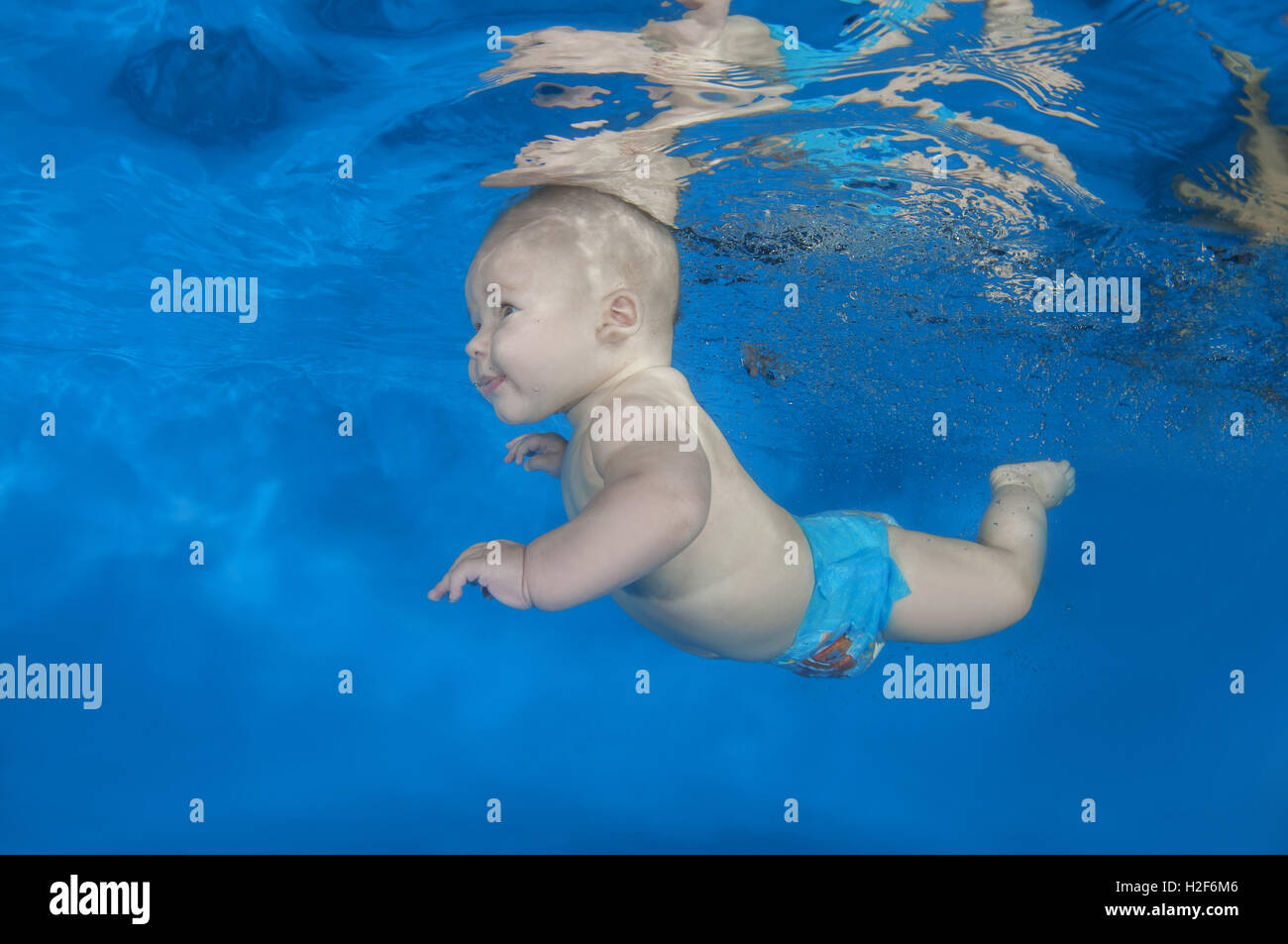 Clase de bebes de agua fotografías e imágenes de alta resolución - Alamy
