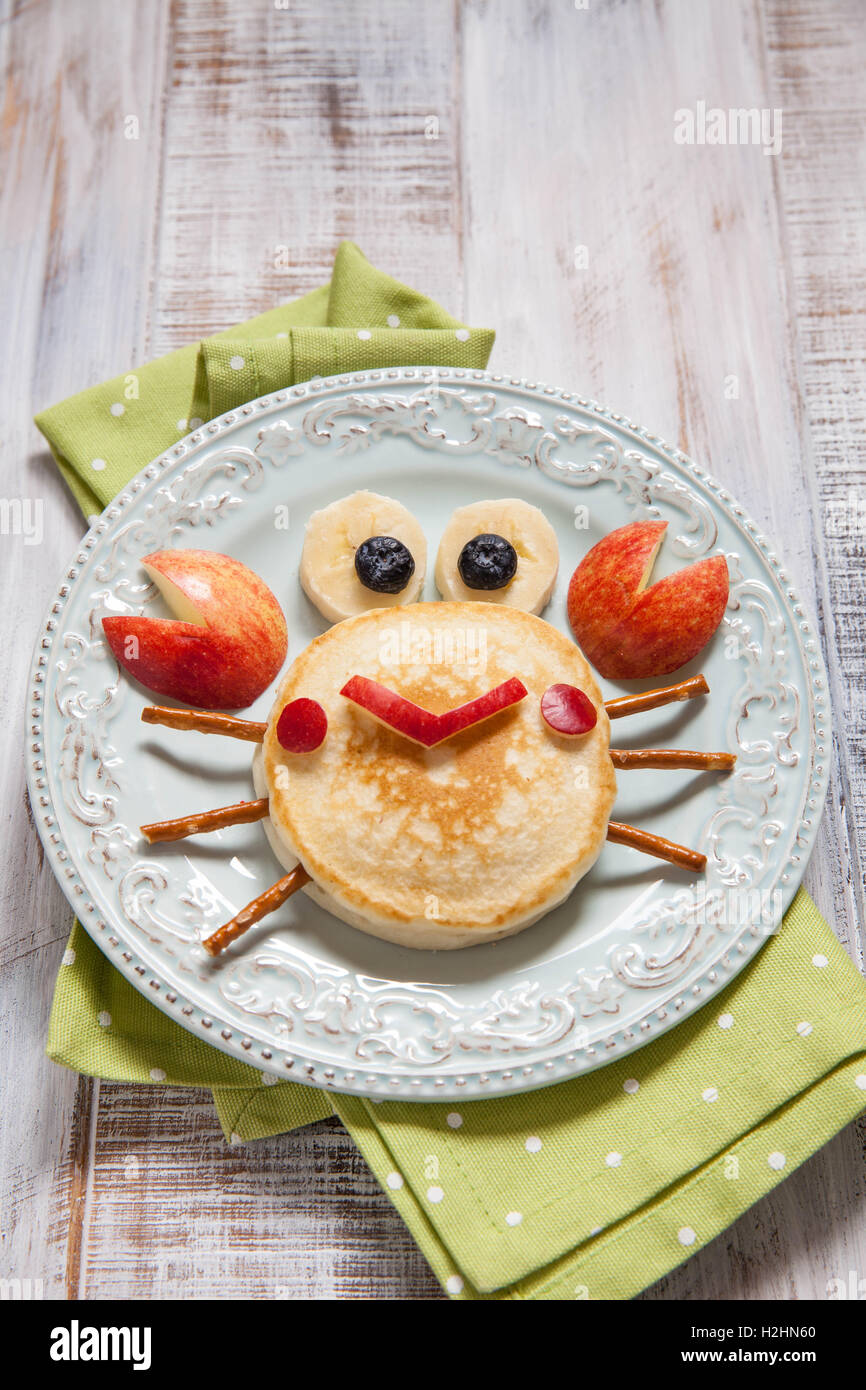 Desayuno divertido fotografías e imágenes de alta resolución - Alamy