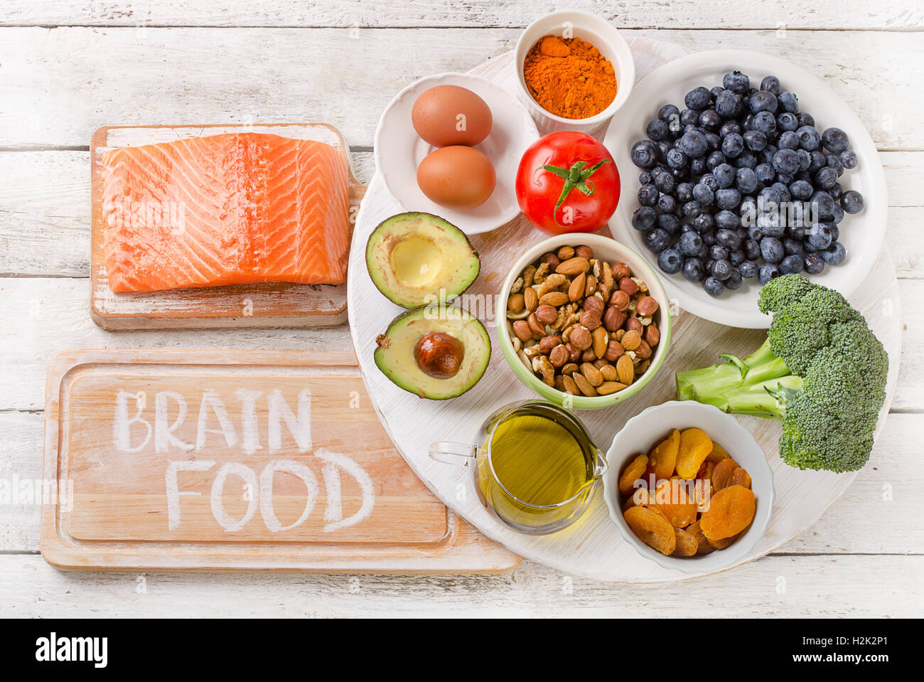 Alimentos para aumentar la capacidad intelectual. Concepto. Vista superior Foto de stock