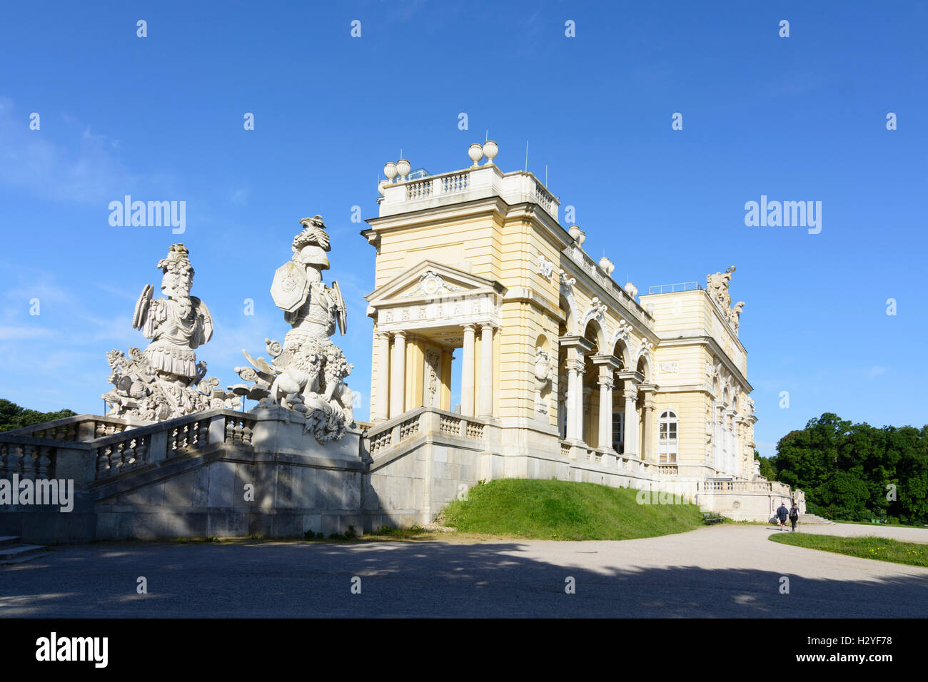 Wien, Viena: Gloriette en Schlosspark (parque del palacio de Schönbrunn), 13, Wien, Austria Foto de stock