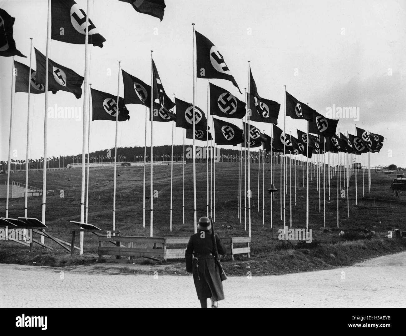 Swastika Flags Fotografías E Imágenes De Alta Resolución Alamy