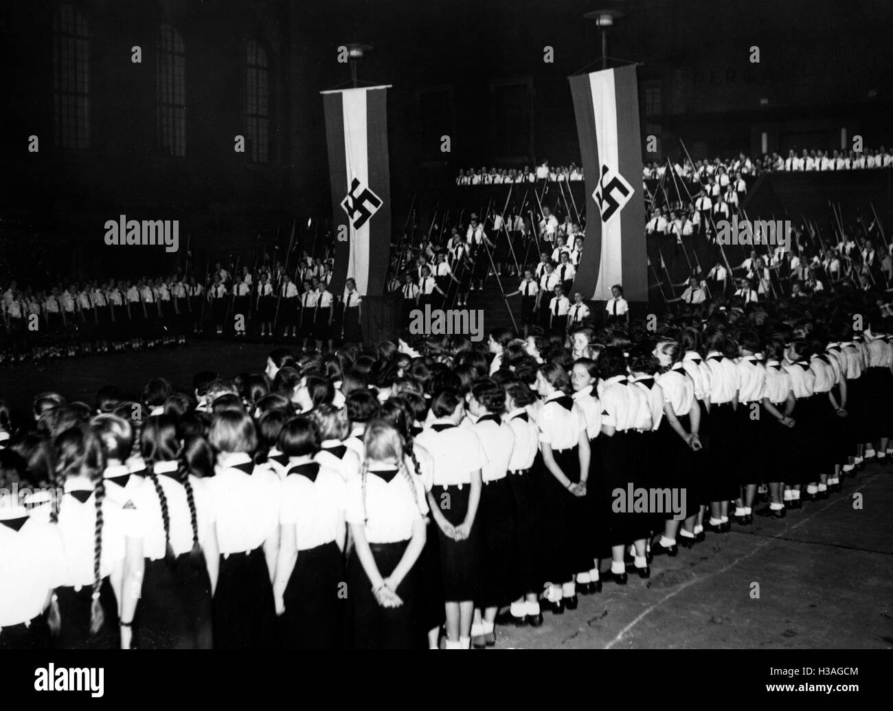 El compromiso de los líderes en la BDM Museo Pergamon, 1938 Foto de stock