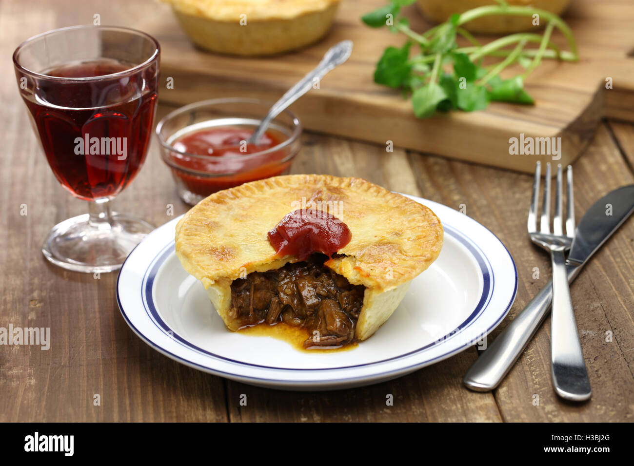 Pastel de carne australiano fotografías e imágenes de alta resolución