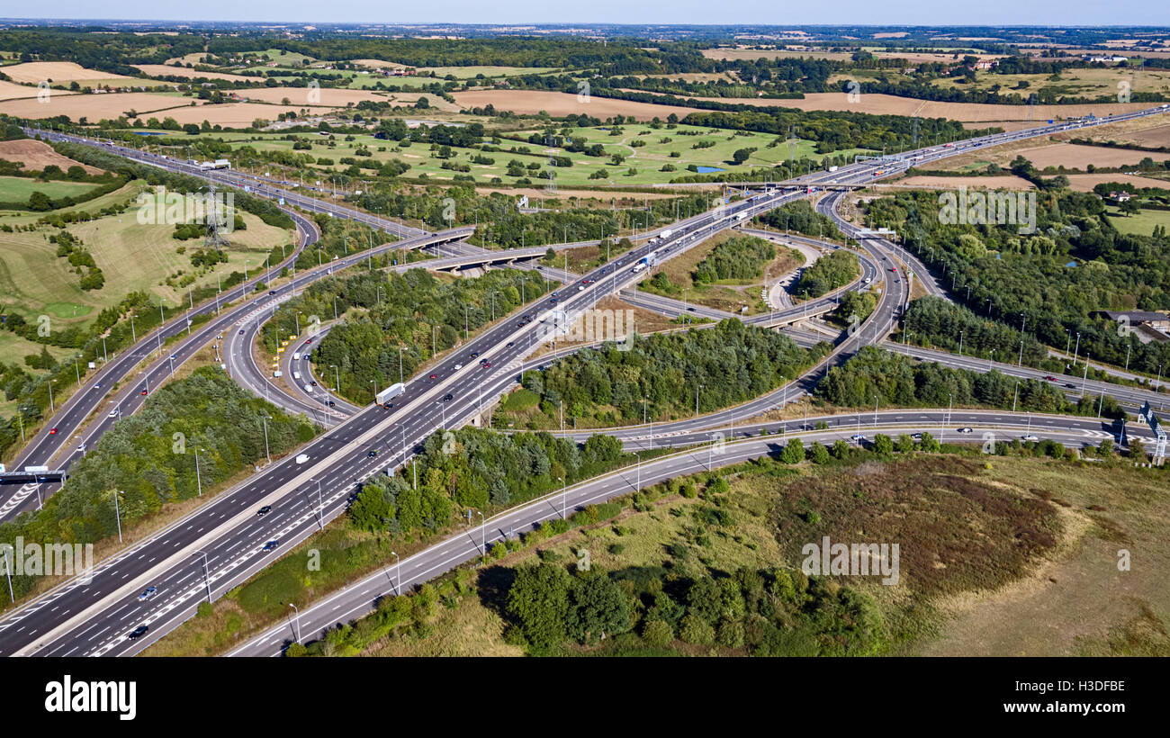 La intersección de la M25 y M11 las autopistas Foto de stock