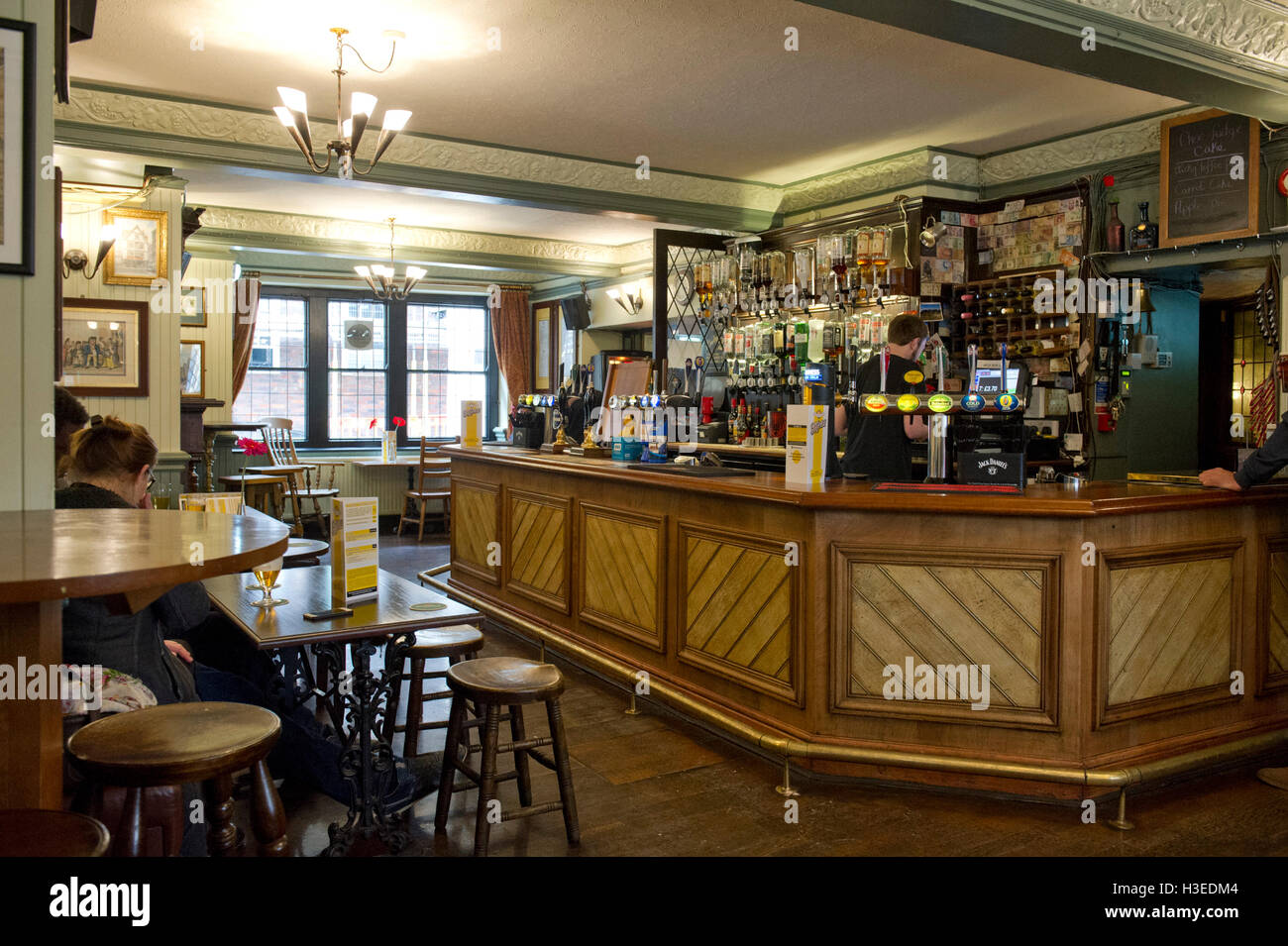 El Hacha Inn Public House, Bristol, Reino Unido Fotografía de stock - Alamy