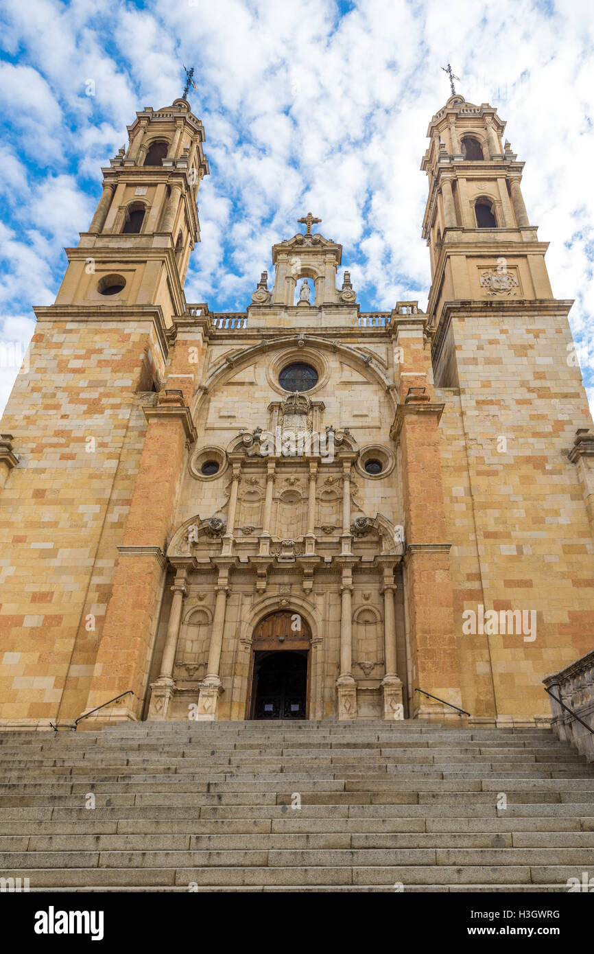 Iglesia de San Juan y San Pedro de Renueva, León. Castilla y León, España Foto de stock