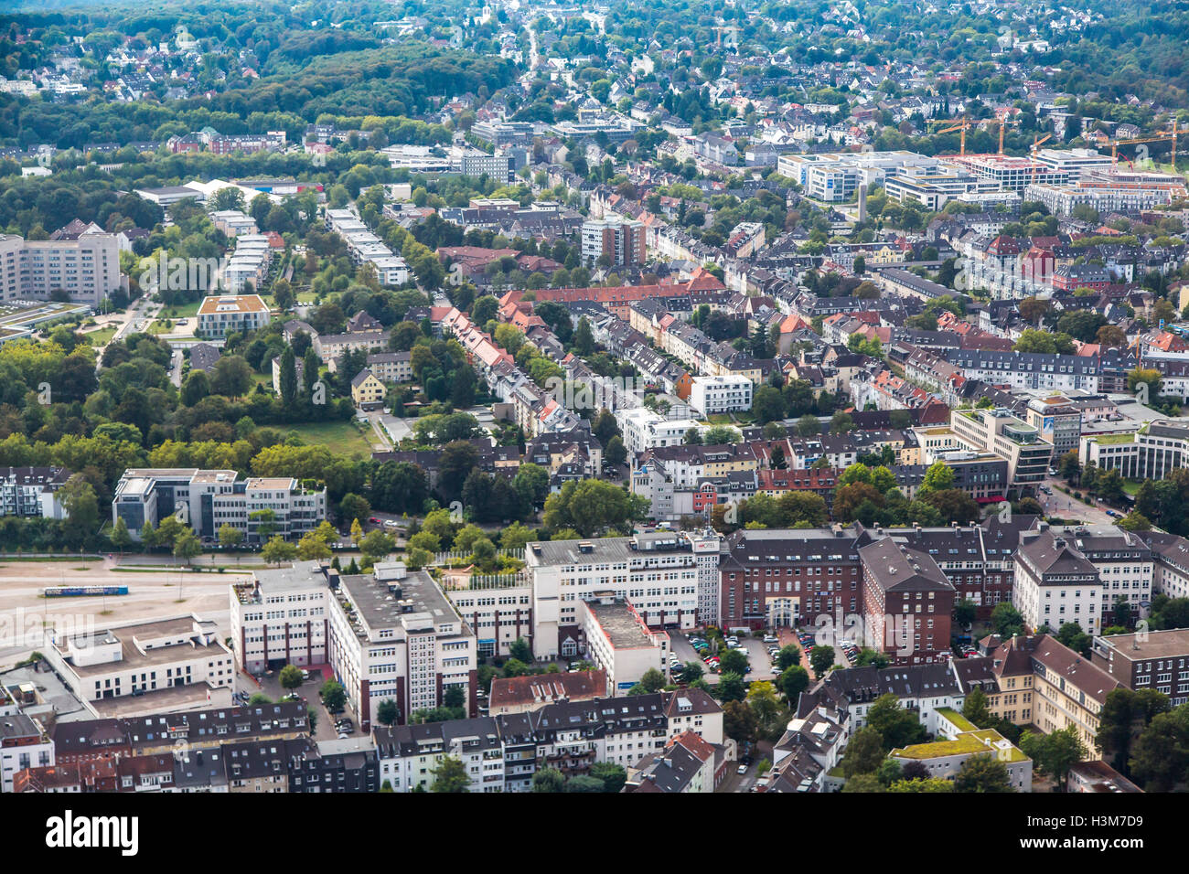 Areal shot de la ciudad de Essen, Alemania, centro de la ciudad, la zona del centro de la ciudad, distrito de la ciudad de Ruettenscheid, Foto de stock