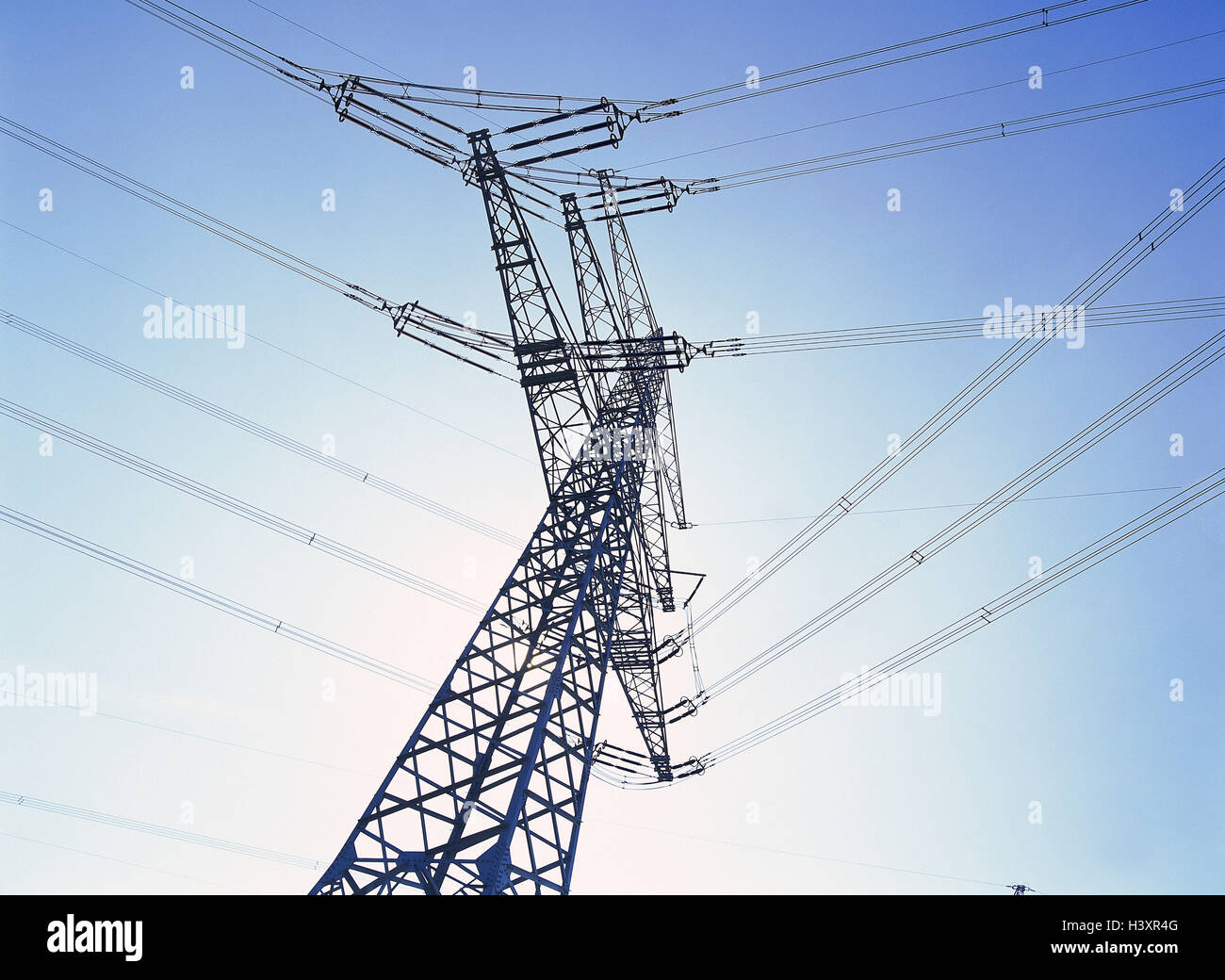 Postes de alta tensión, las líneas de suministro de energía, la energía, la  corriente, el suministro de energía, la electricidad, el consumo de  energía, postes eléctricos, línea de alimentación, tensión alta, circuito,