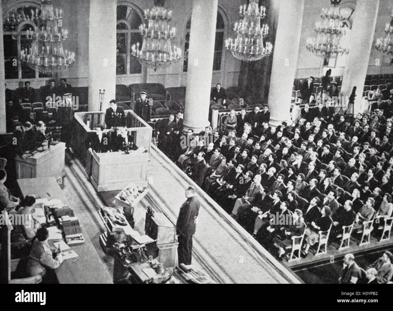 Fotografia Tomada Durante El Juicio De Francis Gary Powers 1929 1977 Un Piloto Estadounidense Cuya Agencia Central De Inteligencia Un Avion Espia U 2 Fue Derribado Mientras Volaba Una Mision De Reconocimiento En El