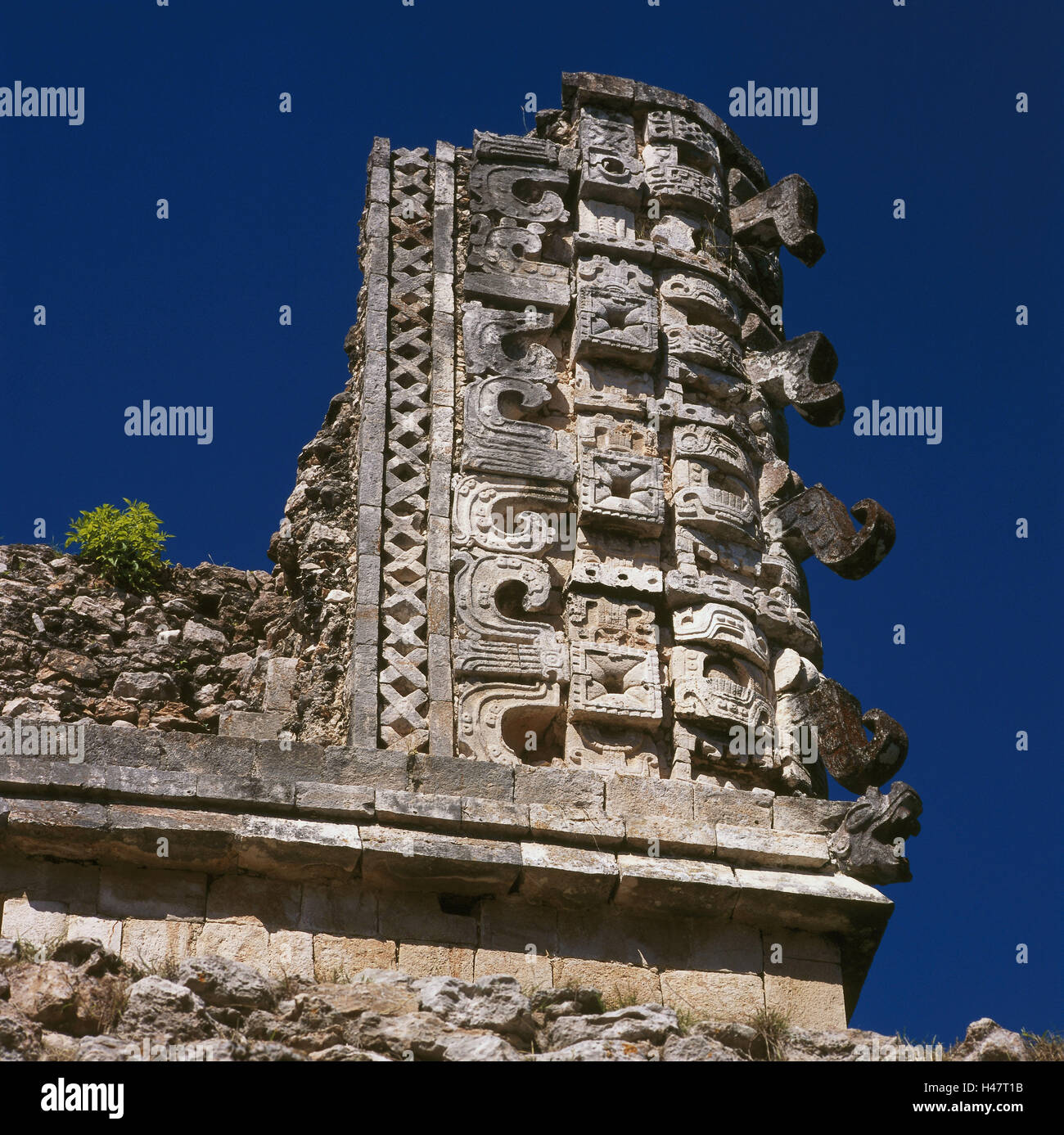 Mexico En La Peninsula De Yucatan Uxmal Sitio De Maya La Ruina La Mascara Dios De La Lluvia Chac Detalle America Central America Latina La Construccion La Estructura La Arquitectura Sigue Siendo Mexico En La Peninsula De Yucatan Uxmal Sitio De Maya La Ruina La Mascara Dios De La Lluvia Chac Detalle America Central America Latina La Construccion La Estructura La Arquitectura Sigue Siendo