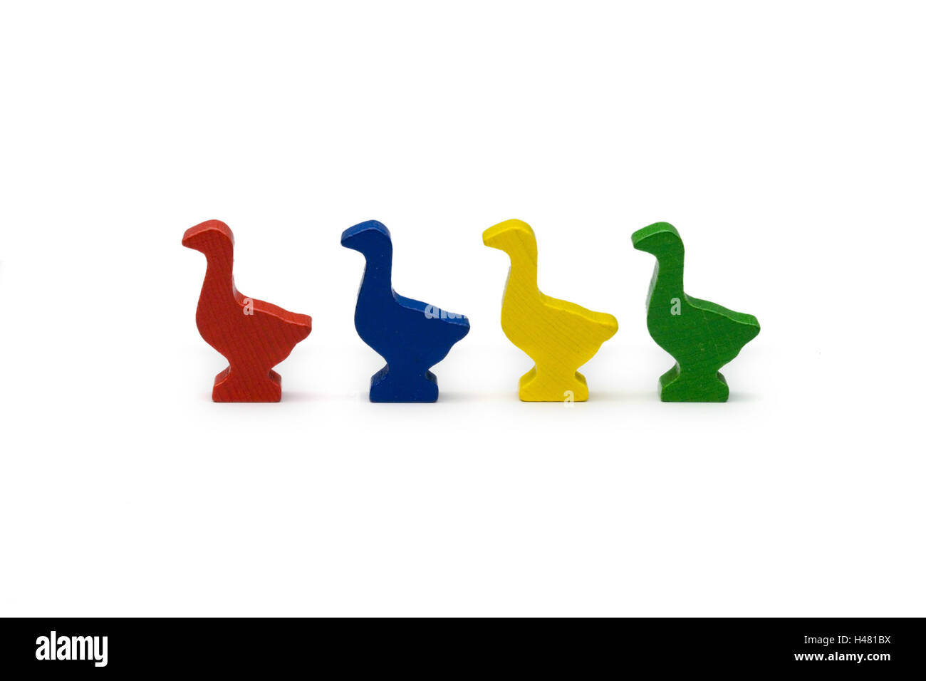Patos de madera, figuras del juego, serie, corte Foto de stock