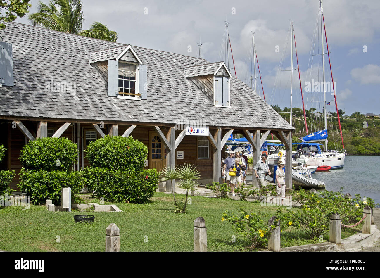 Antigua, Nelson's Yard, boat dock escalas Fotografía de stock Alamy