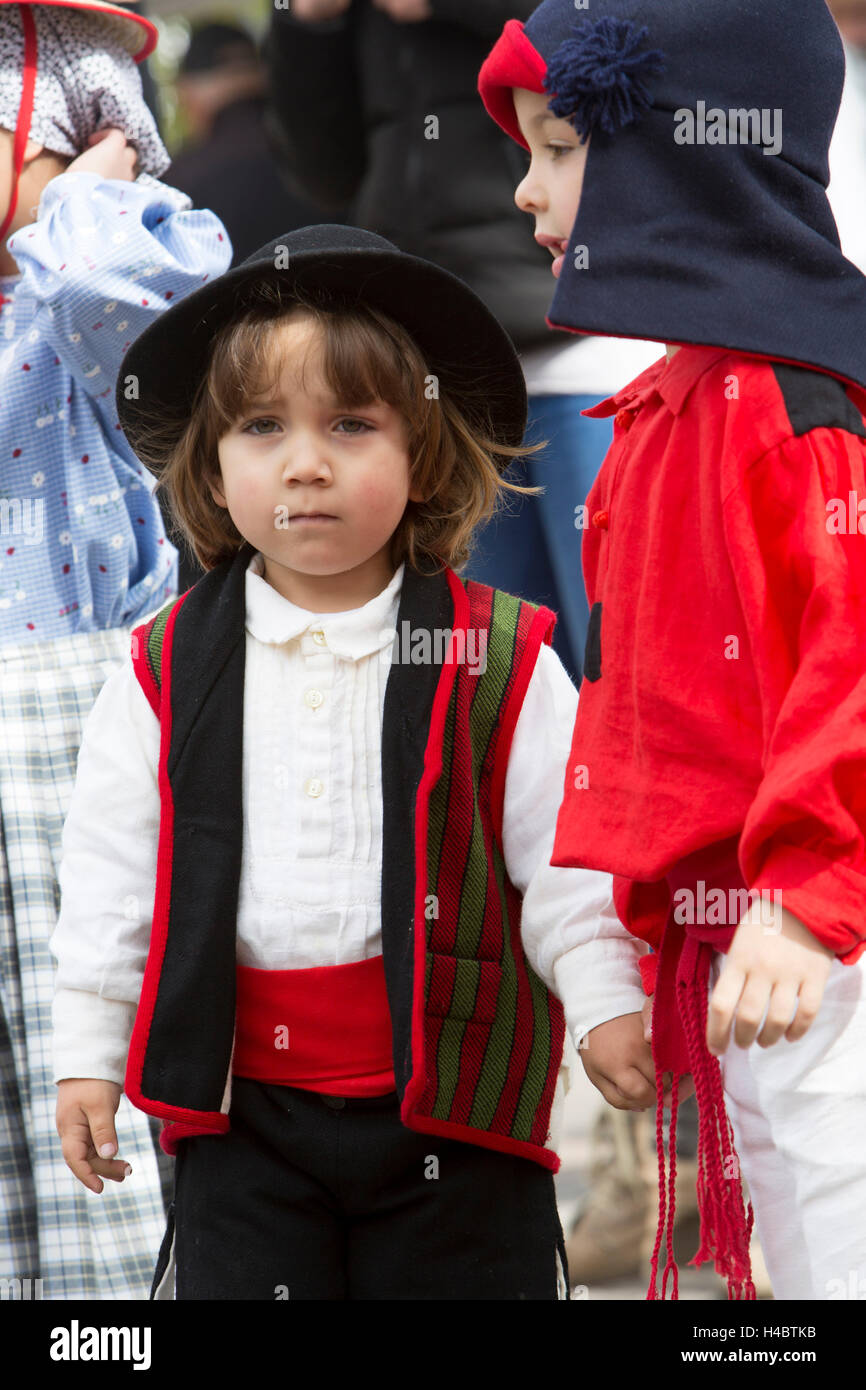 Los niños en traje tradicional de Canarias, la Romería de San Antonio Abad,  Arona, Tenerife, Islas Canarias, Europa Fotografía de stock - Alamy