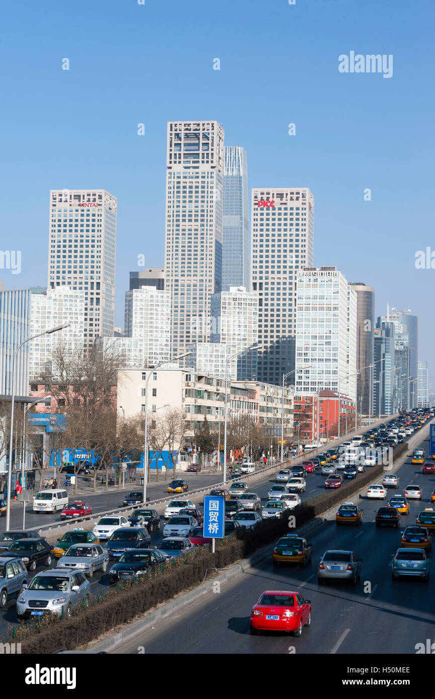 Skyline del Distrito Central de Negocios, el CDB, en el centro de Pekín, China Foto de stock