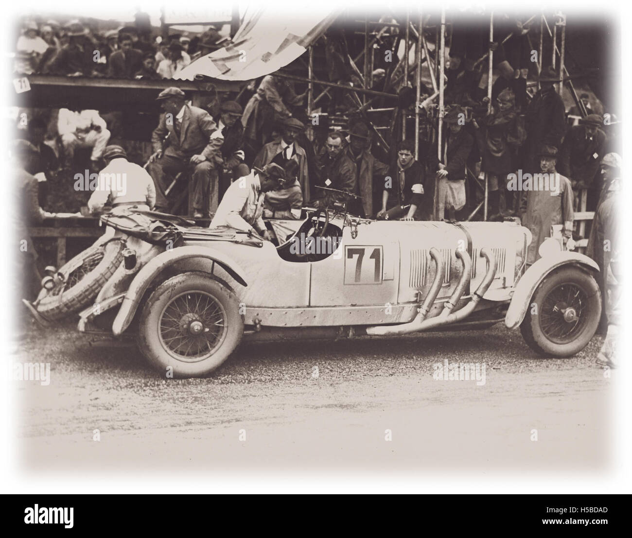 Fotografía de Otto Merz, Coche nº 71, parado, vista lateral, en Tourist Trophy theArds Raza, 1929 Foto de stock