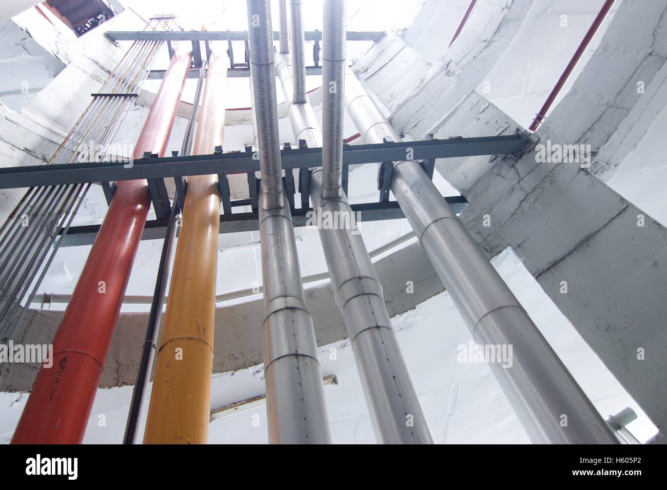 El sistema de construcción e industriales de agua tubos interiores de tubos de ventilación Foto de stock