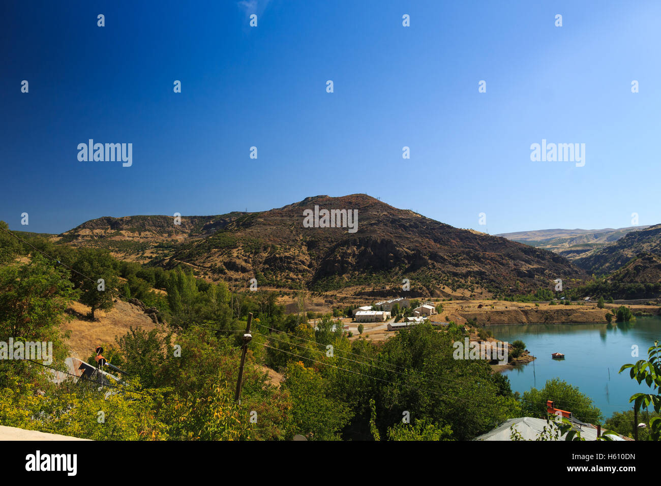 Kalkanlı Köyü Turquía vista lejana de montaña Foto de stock