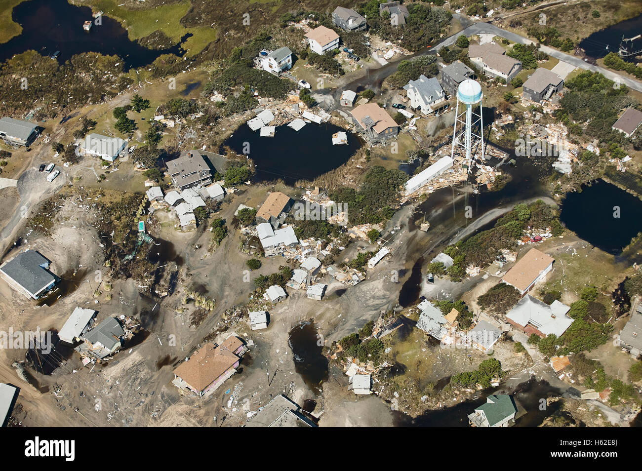 Vista aérea de EE.UU., el huracán Isabel destrucción a lo largo de los Outer Banks de Carolina del Norte, cerca de Kitty Hawk Foto de stock