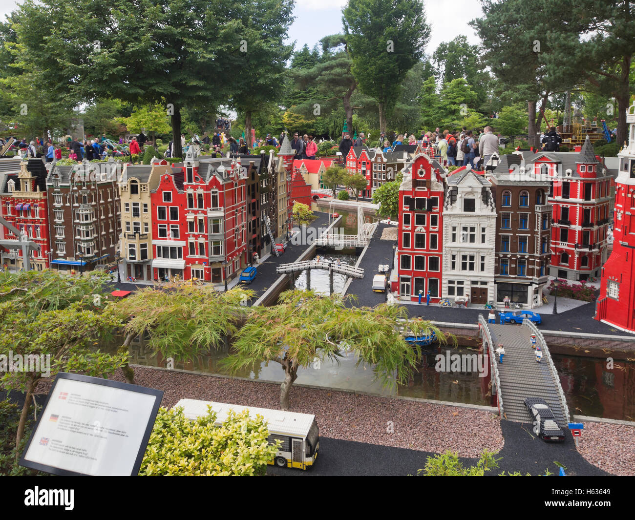 Amsterdam Holanda recreados en los ladrillos de Lego, Legoland Billund, Dinamarca Foto de stock