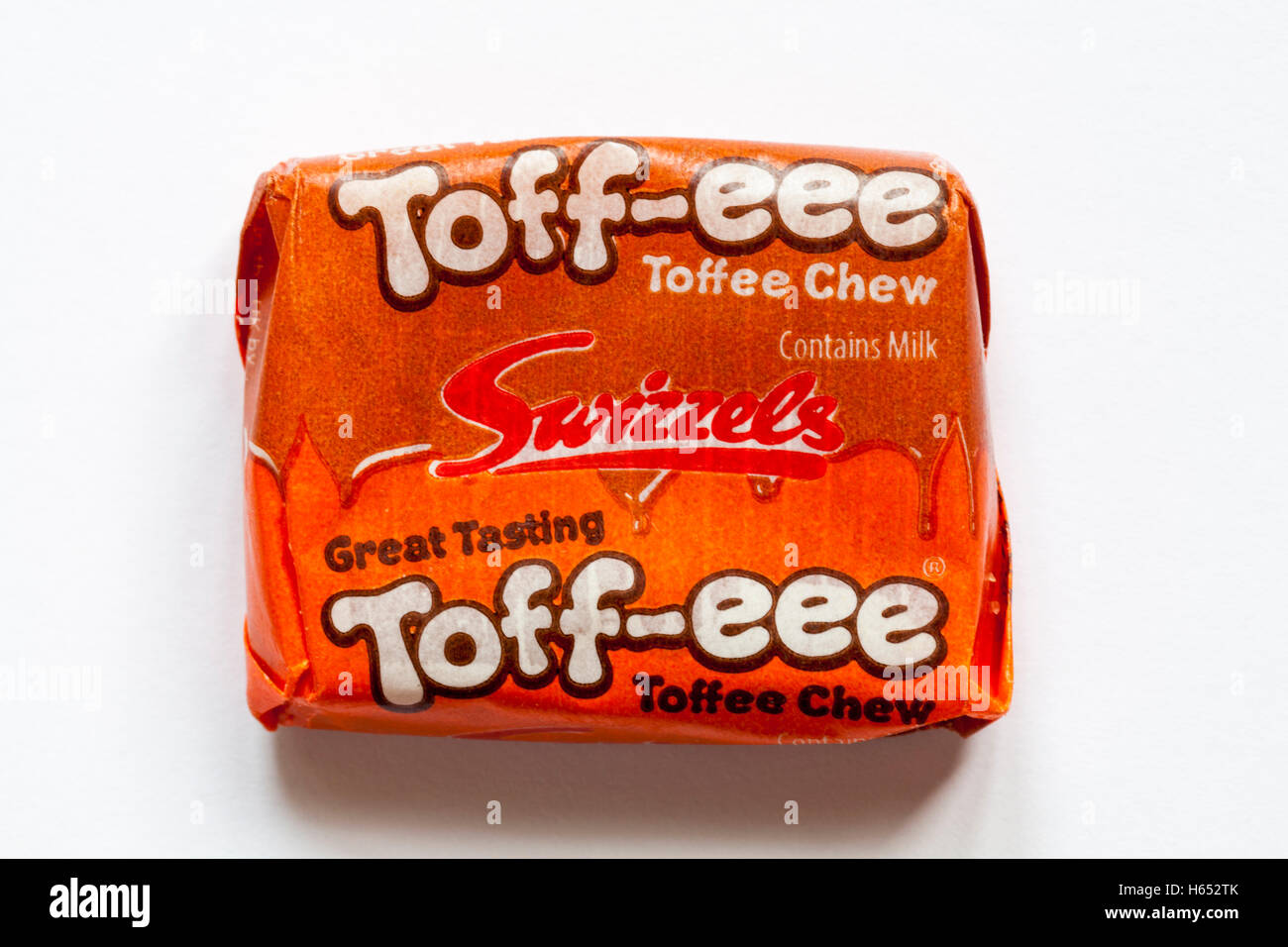 Gran sabor Swizzels toffeee toffee chew sweet aislado sobre fondo