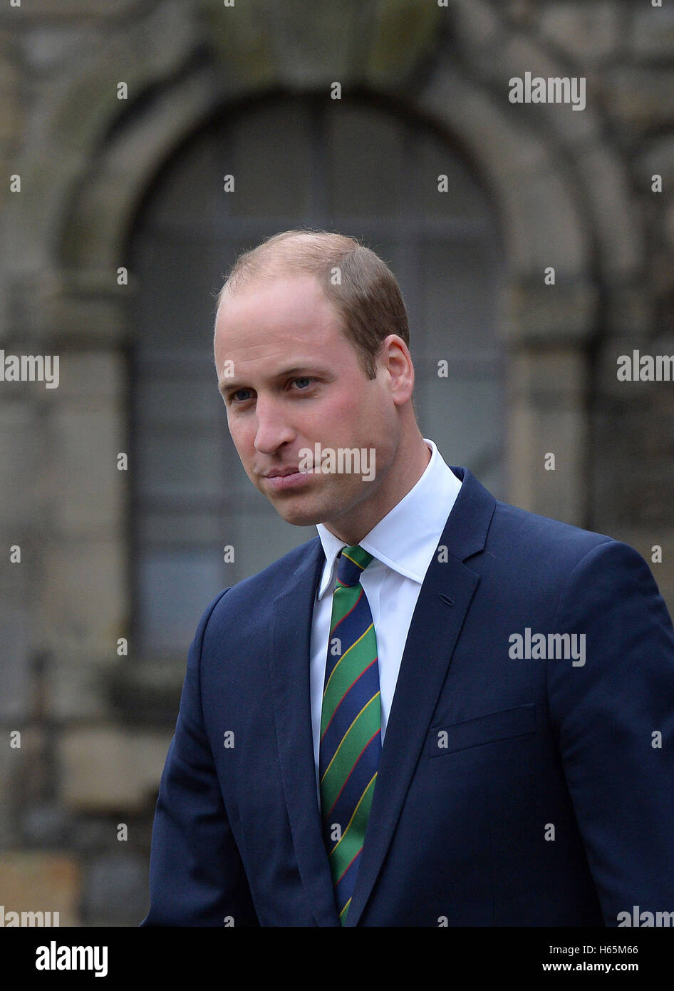 El Duque de Cambridge, conocido como el Conde de Strathearn en Escocia, durante una visita a Argyll and Sutherland Highlanders Regimental Museo en El Castillo de Stirling. Foto de stock