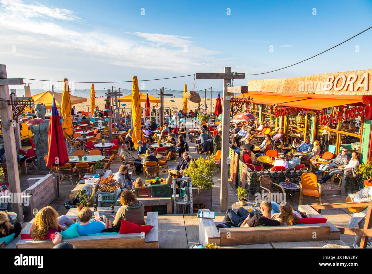 Scheveningen, La Haya, Países Bajos, bares y restaurantes de la playa, la costa del mar del Norte, Foto de stock
