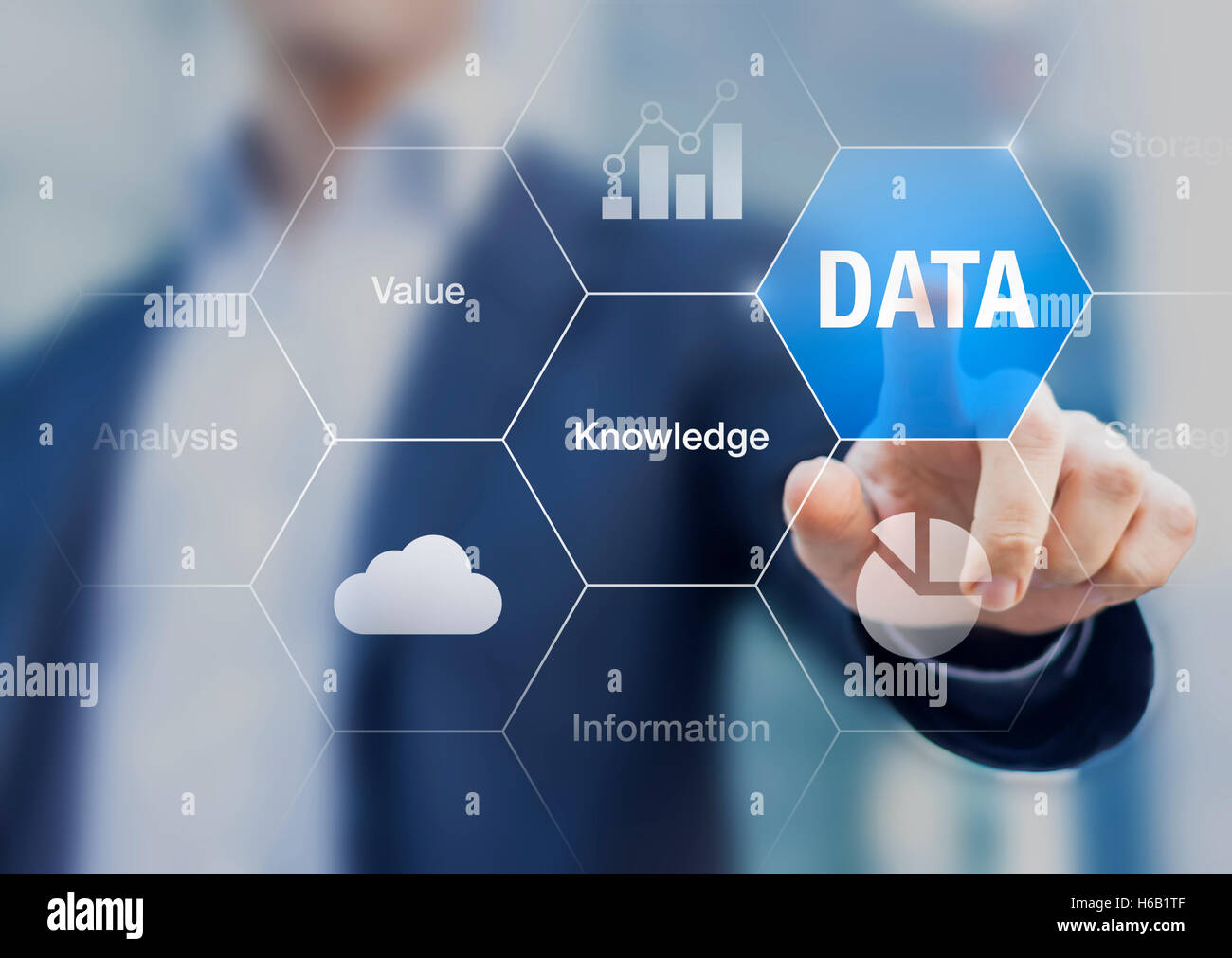 Concepto acerca del valor de los datos para la información y el conocimiento Foto de stock