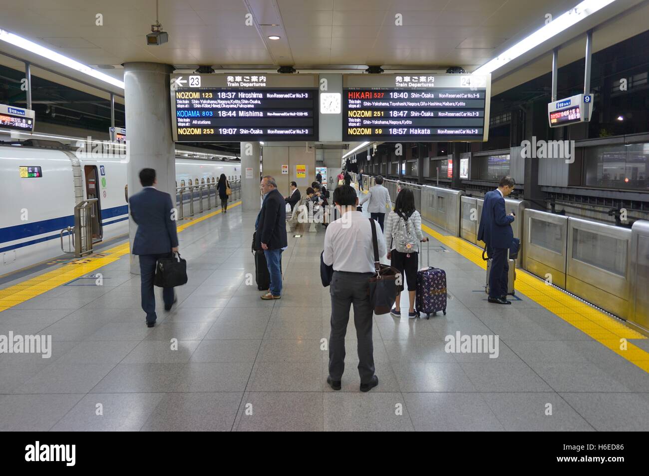 La estación de Shinagawa en Tokio, una importante estación de tren