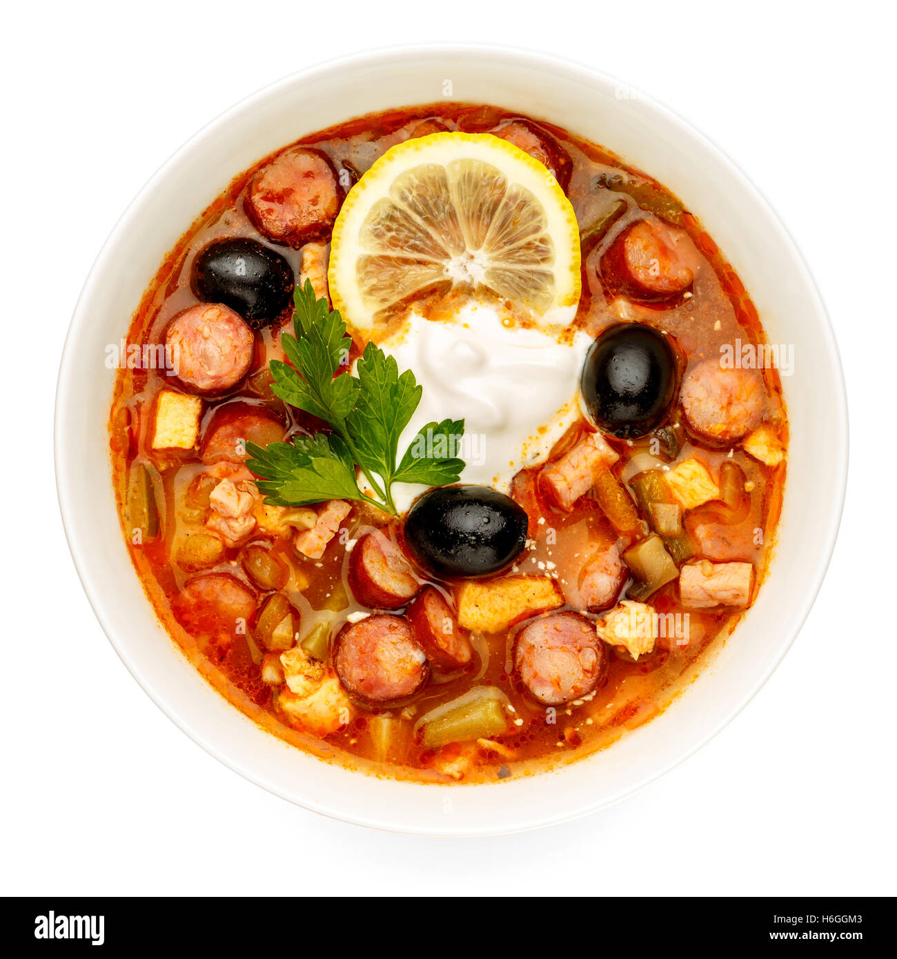 Solyanka - Ruso tradicional sopa de carne Foto de stock