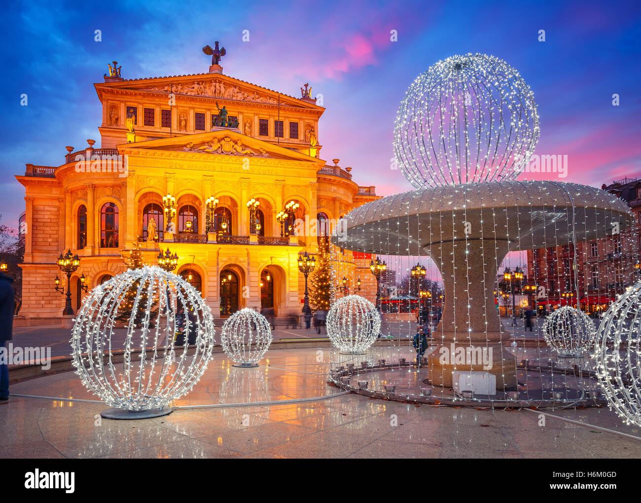 Alte Oper en Frankfurt. Foto de stock