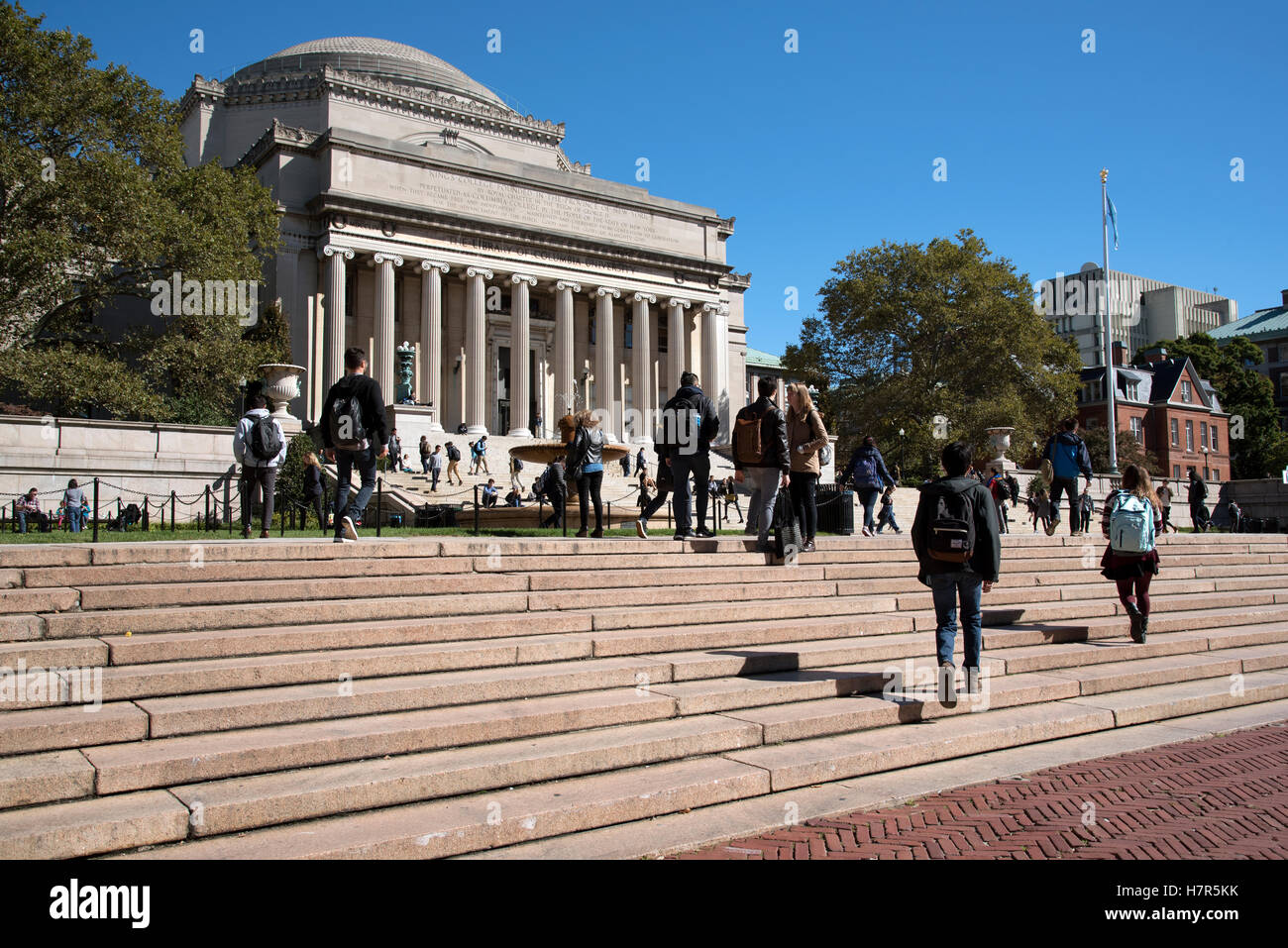 La Universidad de Columbia, Nueva York, EE.UU. La Biblioteca de la Universidad de Columbia, en la Upper West Side NYC Foto de stock