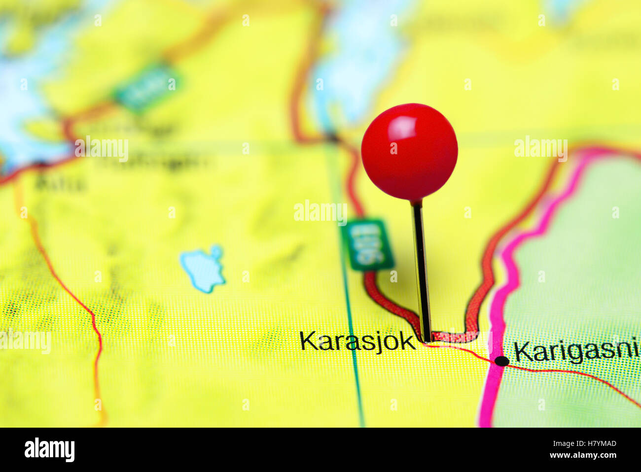 Karasjok anclado en un mapa de Noruega Foto de stock