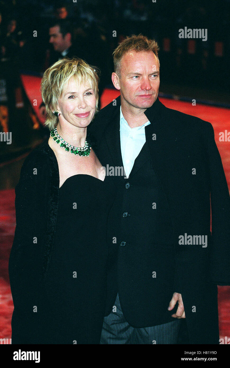 STING y TRUDIE STYLER BAFTA FILM premios Bafta Film Awards de Londres, Inglaterra el 24 de febrero de 2002 Foto de stock