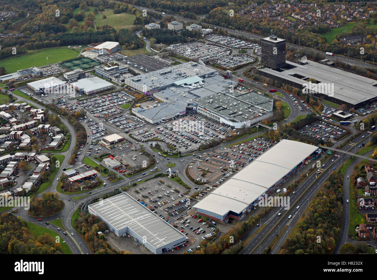 Vista aérea de Washington County Durham Town Center y el centro comercial Galerías, Tyne & Desgaste, UK Foto de stock
