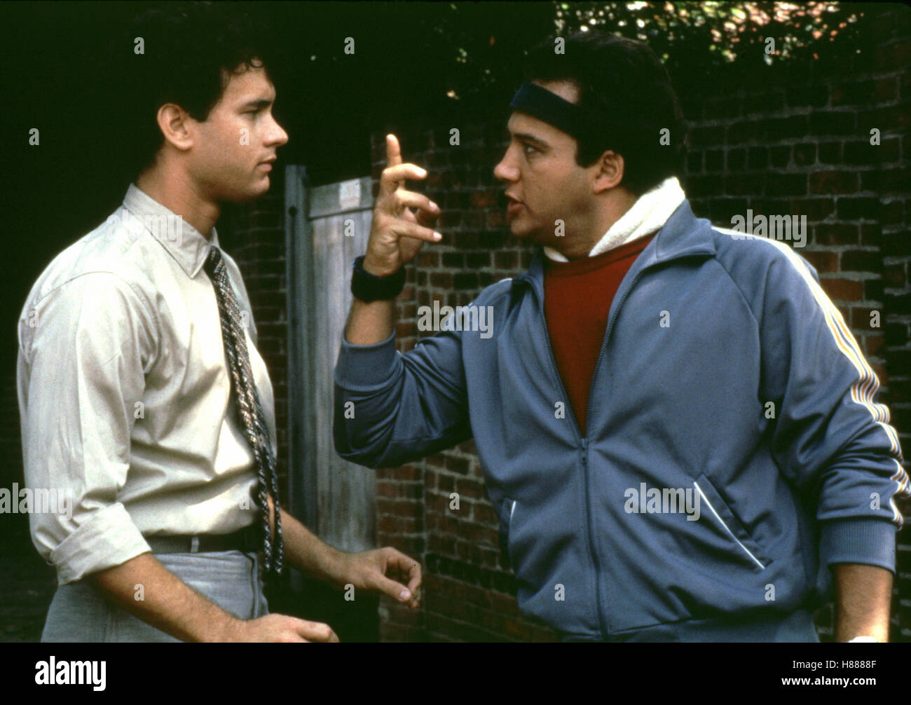 The man with one red shoe 1985 tom hanks fotograf as e im genes de