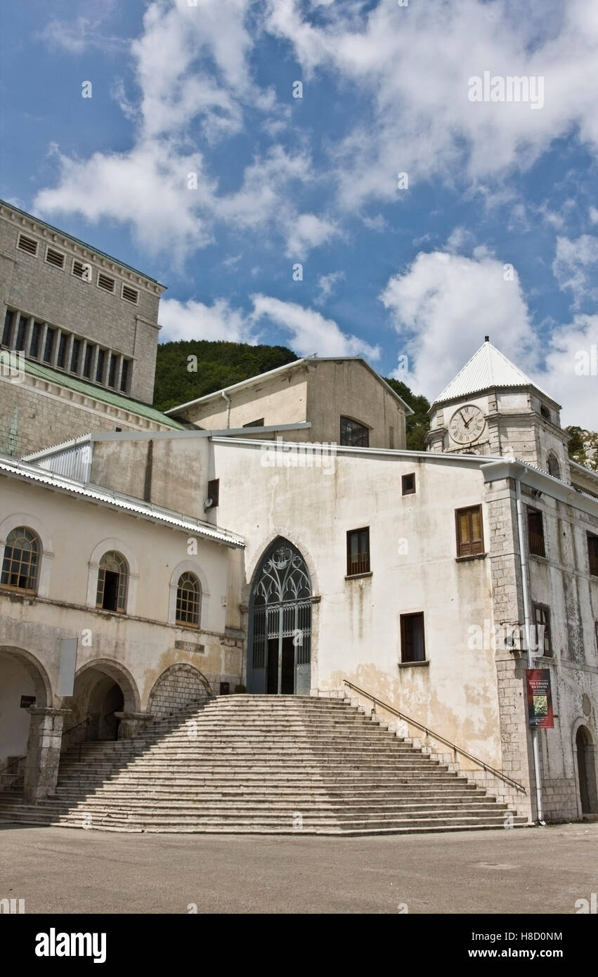 Montevergine church Fotos e Imágenes de stock Alamy
