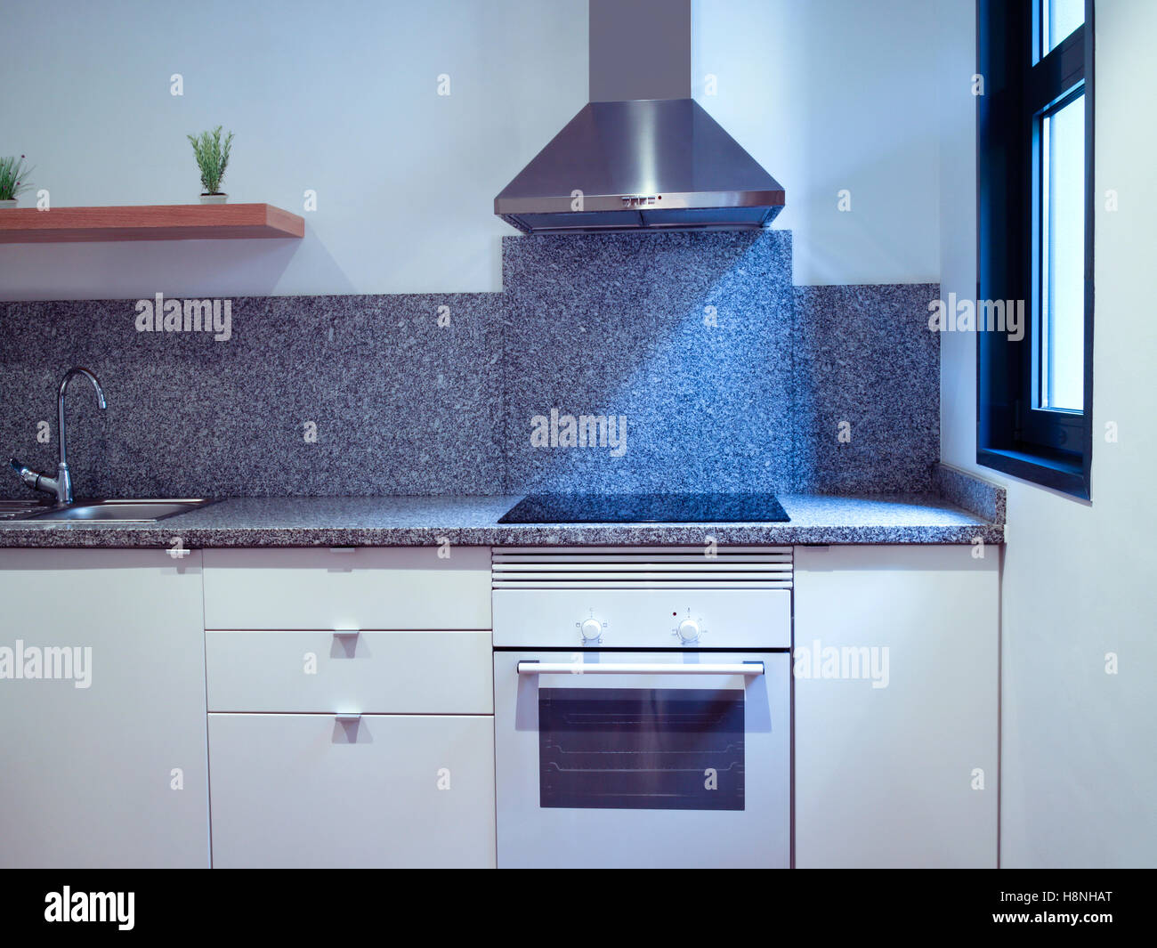 Cocina de granito fotografías e imágenes de alta resolución - Alamy