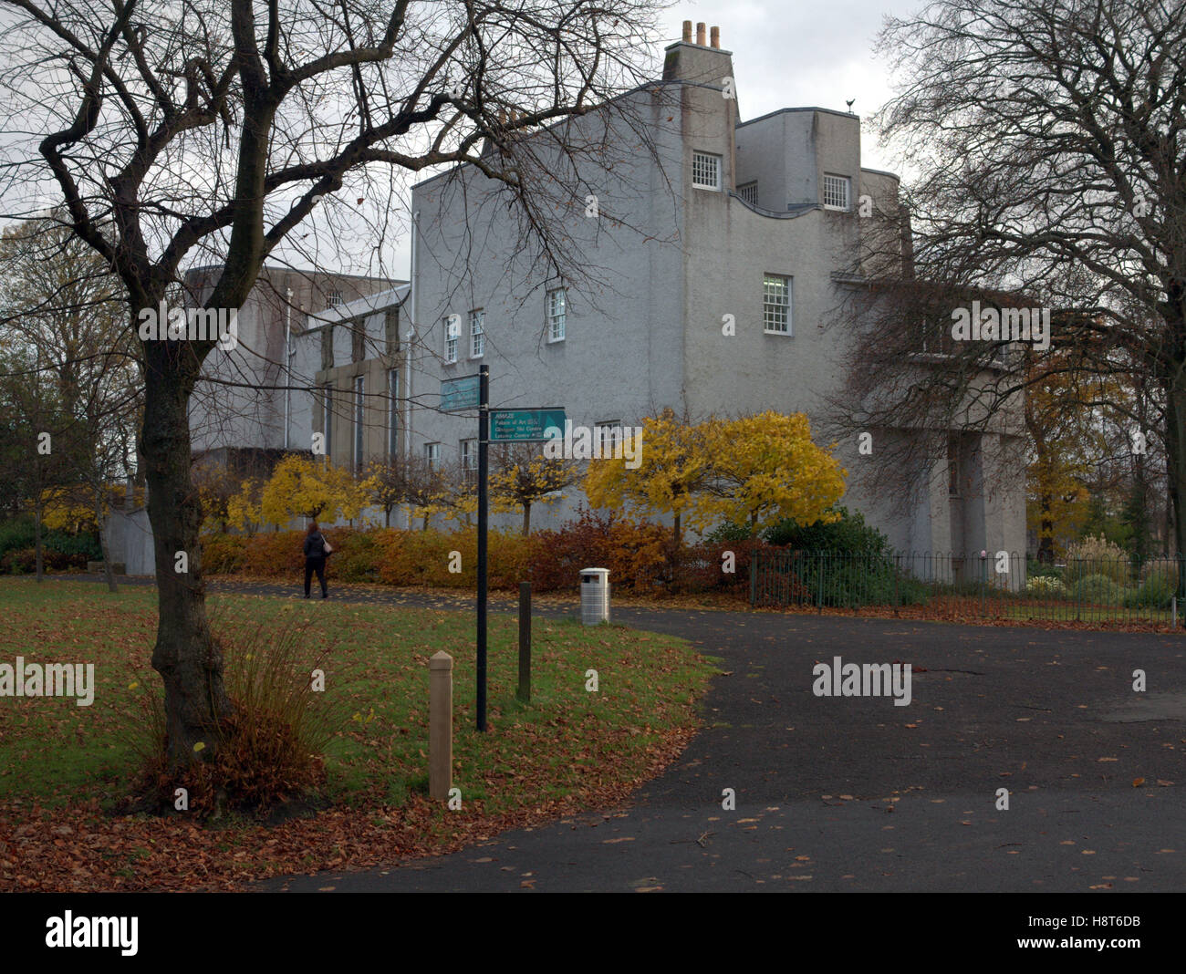Casa para un amante del arte bellahouston park Glasgow Charles Rennie Mackintosh Foto de stock