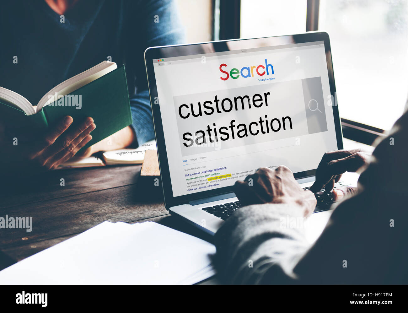 Servicios la satisfacción del cliente satisfecho concepto Foto de stock