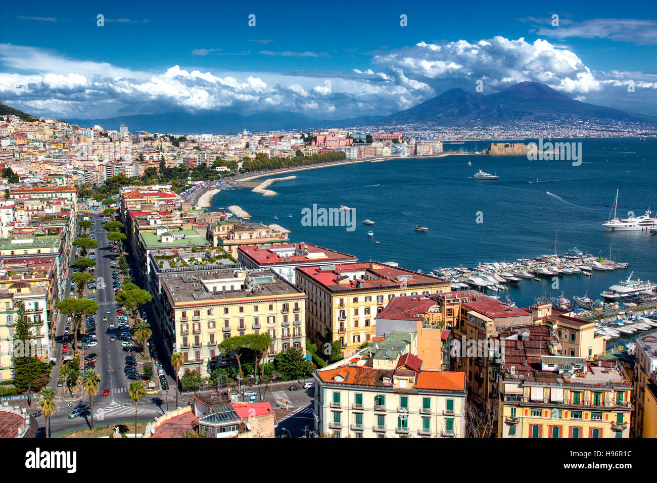 Nápoles y el Vesuvio, Italia Foto de stock