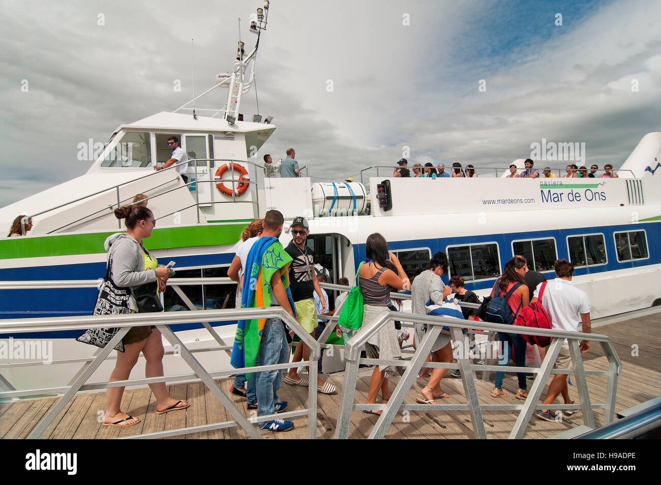 Ferry a las Islas Cíes, Vigo, provincia de Pontevedra, en la región de Galicia, España, Europa Foto de stock