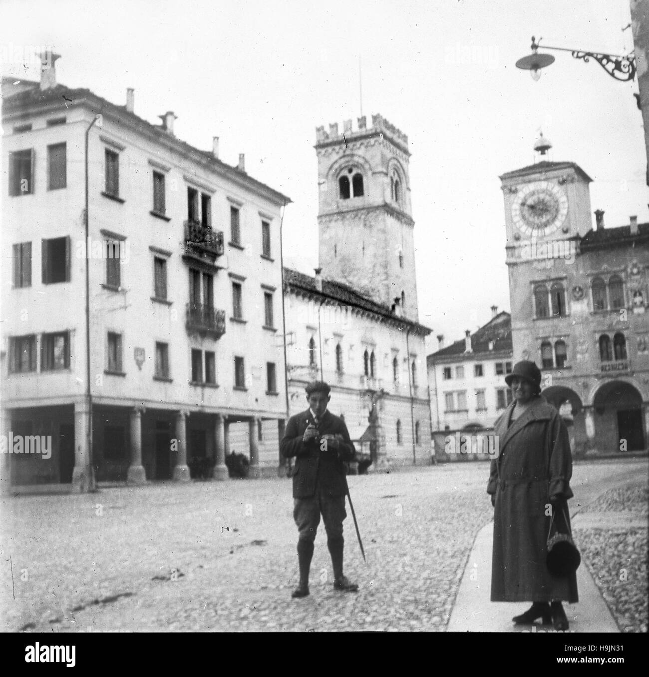 Turistas judíos alemanes en Belluno, Italia del Norte 1924 Foto de stock